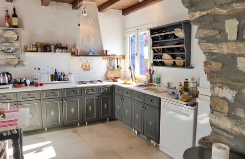 Krotiri House | Sea view and beautiful terrace! Large house completely renovated