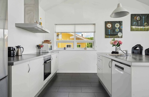 Kettingskov House | Sea view and calm in lovely house for 10 guests