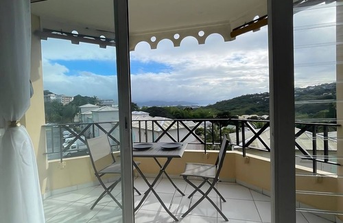 Fontaine de Moutte Apartment | Sea view apartment - near CHU - HADAYALI