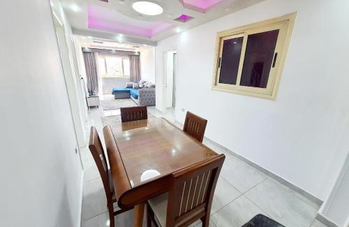 Bab Sharqi Apartment | Sea view apartment 3 bedrooms 2 toilets 3 air conditioners