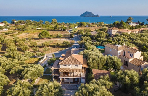 Porto Koukla Apartment | Sea view apartment at 250 m from the beach