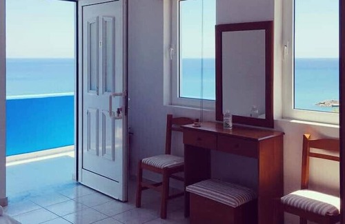 Kastri Apartment | Sea view apartments in the heart of the fishing village Kastri/Keratokampos