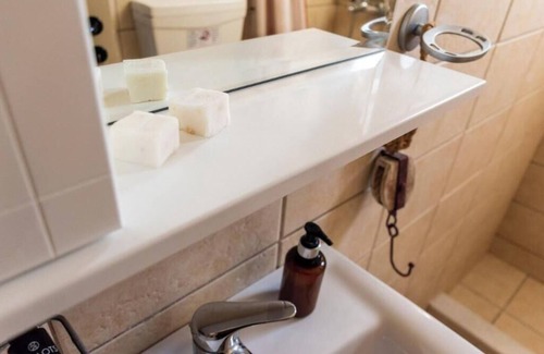 Agios Georgios Resort | Sea view apartment