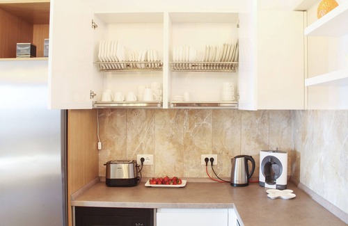 Boreti Apartment | Sea view Apartment Hermes