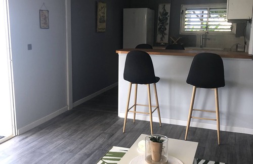 Case-Pilote Apartment | Sea view apartment in the center of Case-Pilote, North Caribbean