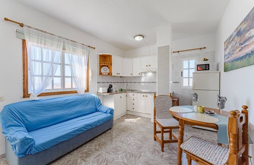 Los Gavilanes Apartment | Sea View Apartment Red Summer Breeze - Vista del G