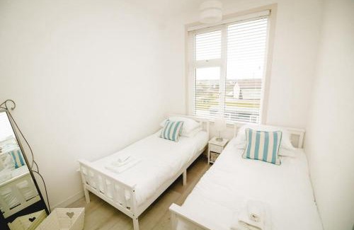 Walcott House | Sea View Beachfront House