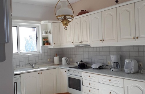 Voula House | Sea view,big and comfortable appartment in Voula