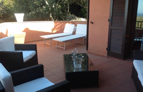 Pantogia House | Sea View & Breathtaking Landscape at Charming Cosy House, Porto Cervo 2km