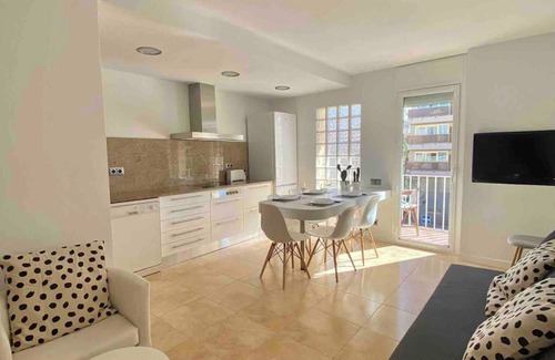 Calella Apartment | Sea view charming apartment with private parking. Enjoy it!