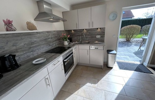 Kaegsdorf House | Sea View Comfortable Holiday Residence