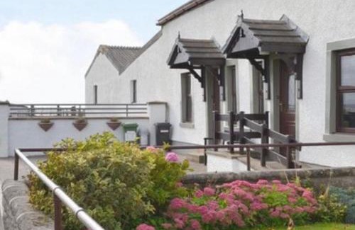 Allonby House | Sea view cottage