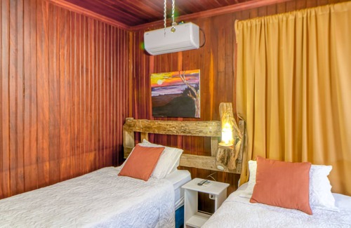 La Cruz House | Sea-view escape in family hotel with amazing views, fast WiFi, & dining on-site