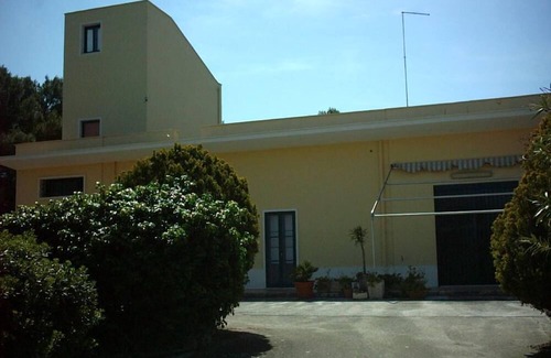 Torre San Gennaro Villa | SEA VIEW FARMHOUSE WITH PARK ANTONIETTA 1960 FREE BEACH ACCESS 10 M