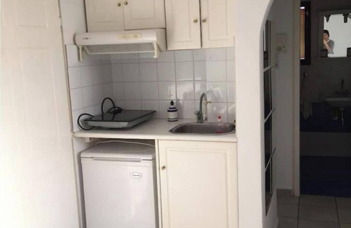 Marmari Apartment | Sea View flat - Marmari village 1hour from Rafina