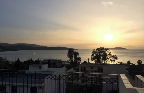 Marmari Apartment | Sea View flat - Marmari village 1hour from Rafina