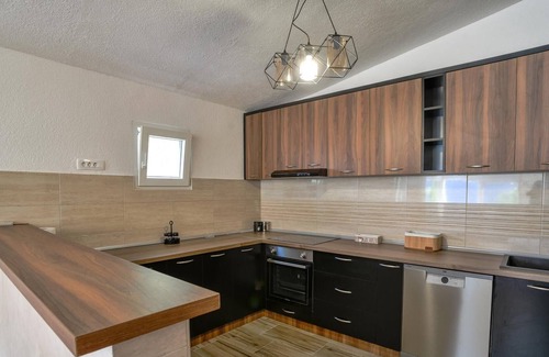 Skaljari Apartment | Sea View Flat w Terrace in Kotor, 8 min to Beach