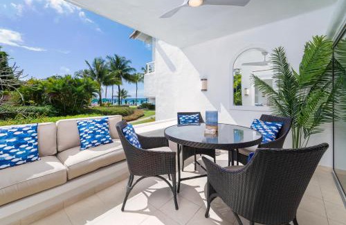 Porters Apartment | Sea View - Glitter Bay
