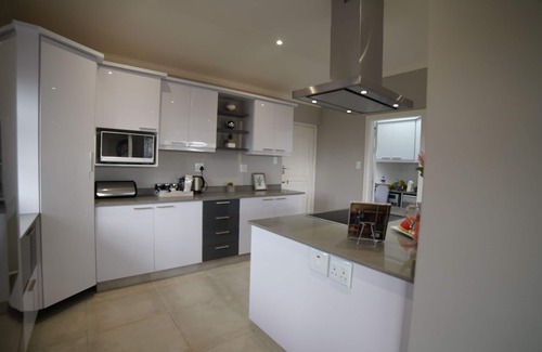 Durban North House | Sea View Holiday Home