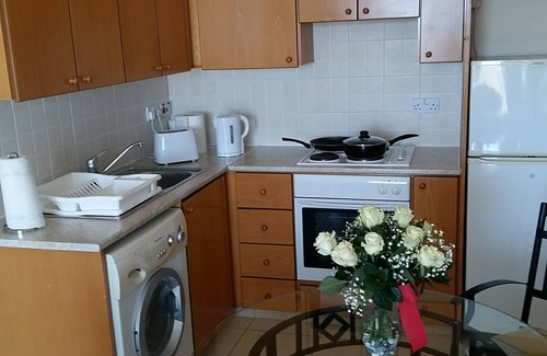 Peyia Town Hotel | Sea view, Large Pool Area, Spacy Balcony, Aircon, Free Wi-Fi, UK-TV