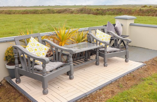 Creegh House | SEA VIEW LODGE, family friendly in Doonbeg, County Clare