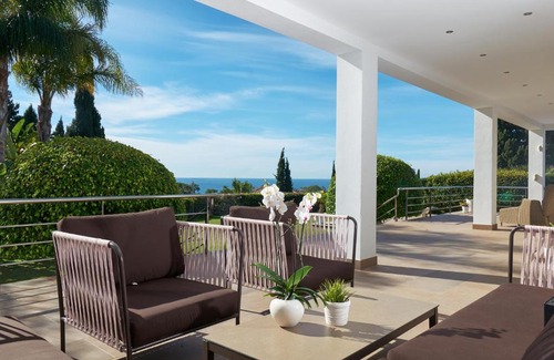 Urbanizacion el Rosario Villa | Sea view modern villa El Rosario Marbella