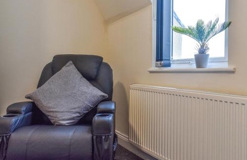 Redcar House | Sea View Penthouse - Regency Mansion