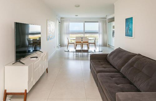 Lagoa Pequena Apartment | Sea View | Pool | WI-FI 500mb #CAMP12