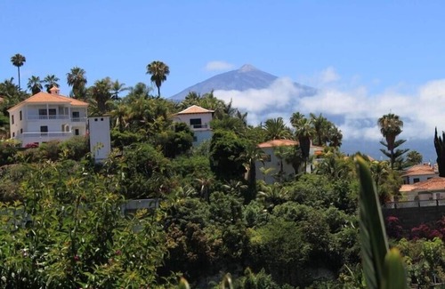 La Quinta Apartment | Sea view, privacy, nature + benefits of a 4*resort , longterm