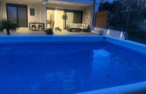 Petaloudes Apartment | Sea View Sunrise Luxury Apartment