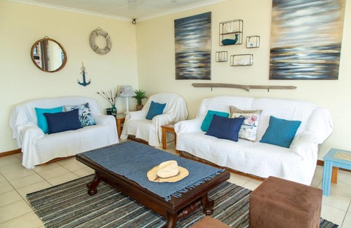Zinkwazi Beach Apartment | Sea View townhouse in Zinkwazi Beach