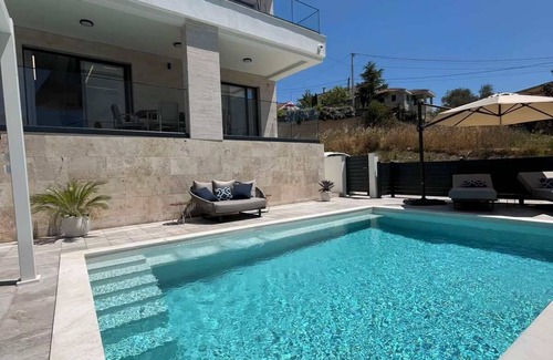 Tivat Villa | Sea view villa with pool,jacuzzi and sauna in a peaceful area of Tivat