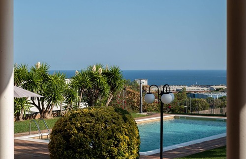 Mas Ram Villa | Sea View Villa with Spa, Cinema , BBQ
