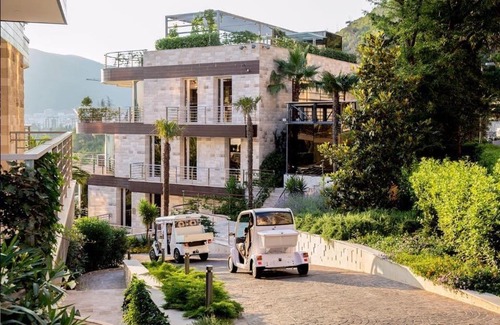 Budva Apartment | Sea View Villas in Duklei