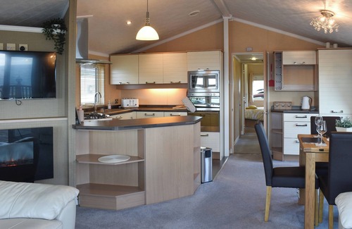 Rhyd-y-foel Cottage | Sea views don’t come much better than Sunset Lodge.