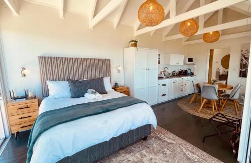 Plettenberg Bay House | Sea Views, Hikes & Tranquility Wildside Cabin
