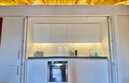 Plymouth Apartment | Sea views stylish penthouse in Royal William Yard.