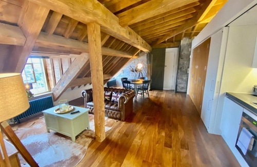Plymouth Apartment | Sea views stylish penthouse in Royal William Yard.