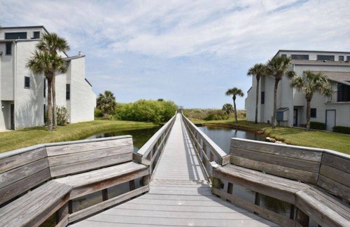 St. Augustine Beach Apartment | Sea Winds 35 Ocean View 3B