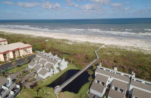St. Augustine Beach Apartment | Sea Winds 16 Condo