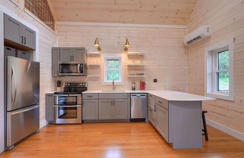 Logan Cabin | Seabass Retreat in Hocking Hills