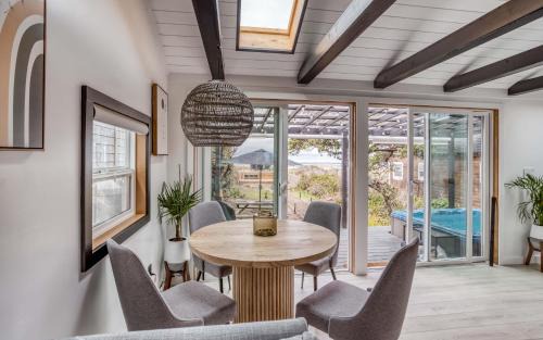 Rockaway Beach House | Seabatical on The Strand - Meredith Lodging