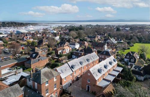 New Forest District House | Seabiscuit