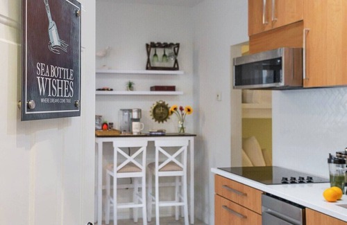 Crystal Beach Condo | SeaBottle Wishes: Pool & Crystal Beach Access