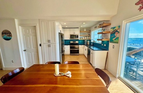 North Shore House | Seabreeze:110' Oceanfront, Majestic Mountain Views, AC, Outdoor Shower, 30 Daysn