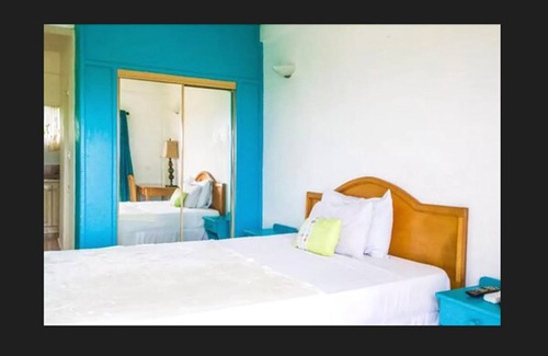 Grand Anse Hotel | Seabreeze Hotel
