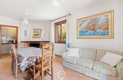 Torre Grande Apartment | Seabreeze Retreat - Torregrande