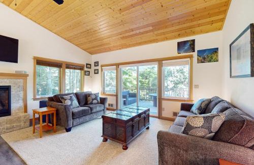 Arch Cape House | Seabreeze Retreat