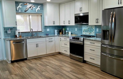 Holmes Beach Condo | Seabreeze Sanctuary: 2BR/2BA Waterfront Condo - Stunning Views & Prime Location