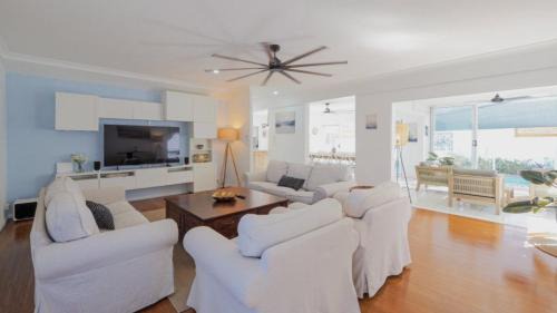 Woorim House | Seabreeze Sanctuary